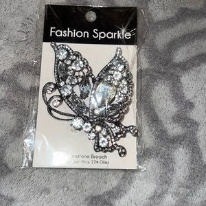 NWT Belagio fashion sparkle butterfly rhinestone brooch!